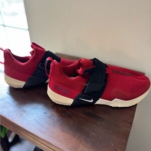 Size 11 Nike Metcon Sport Gym Red